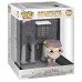 Фигурка Funko POP! Deluxe: Harry Potter: Hogsmeade Albus Dumbledore w/Hog's Head Inn 65646 