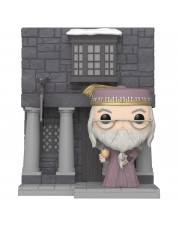 Фигурка Funko POP! Deluxe: Harry Potter: Hogsmeade Albus Dumbledore w/Hog's Head Inn 65646